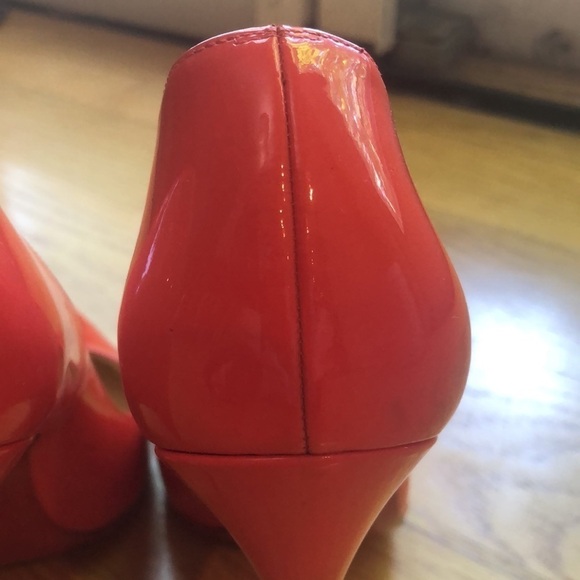 Christian Louboutin Heels Size 39 - Picture 10 of 14